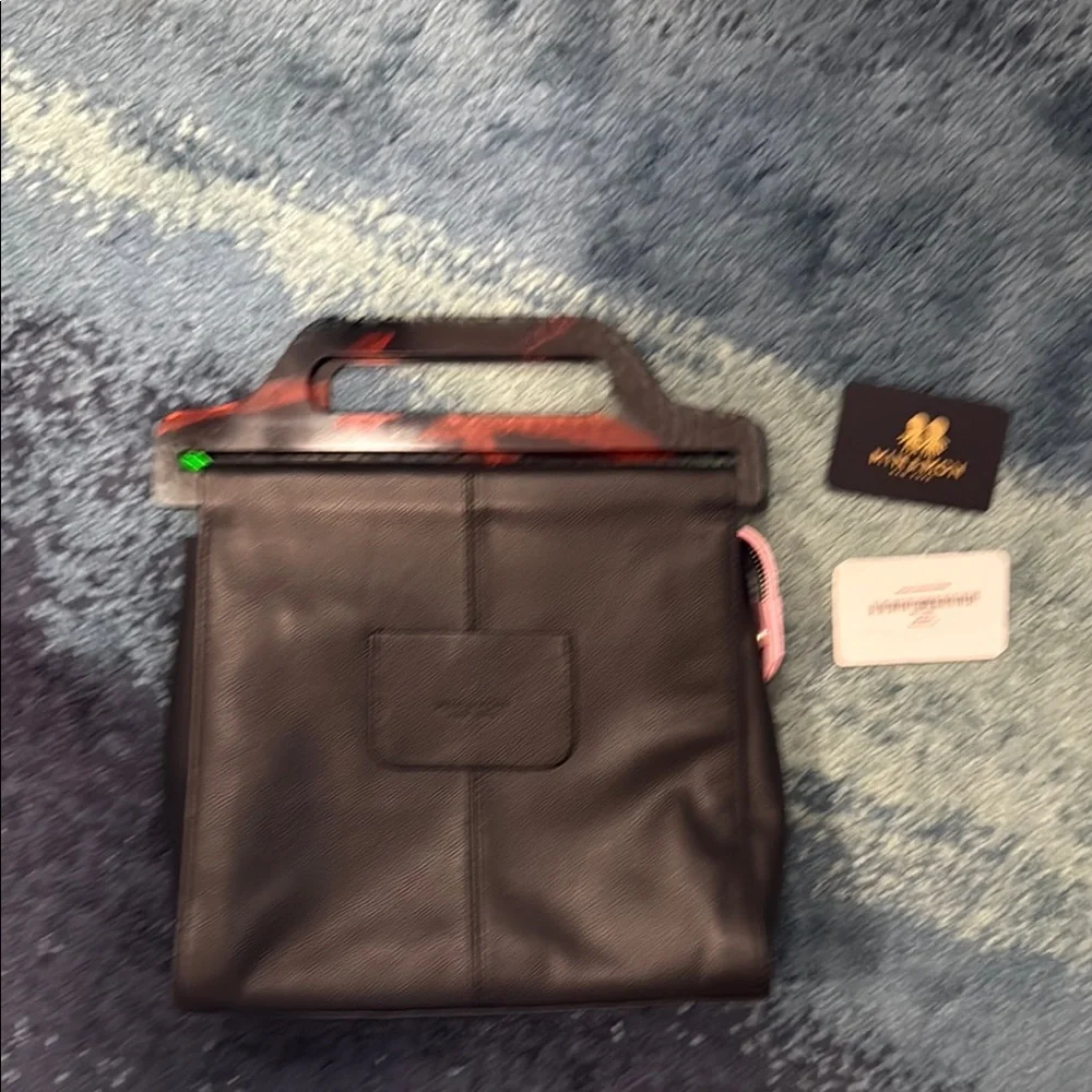 Min & Mon Black Bag with Vibrant Snake Design - Picture 2 of 16